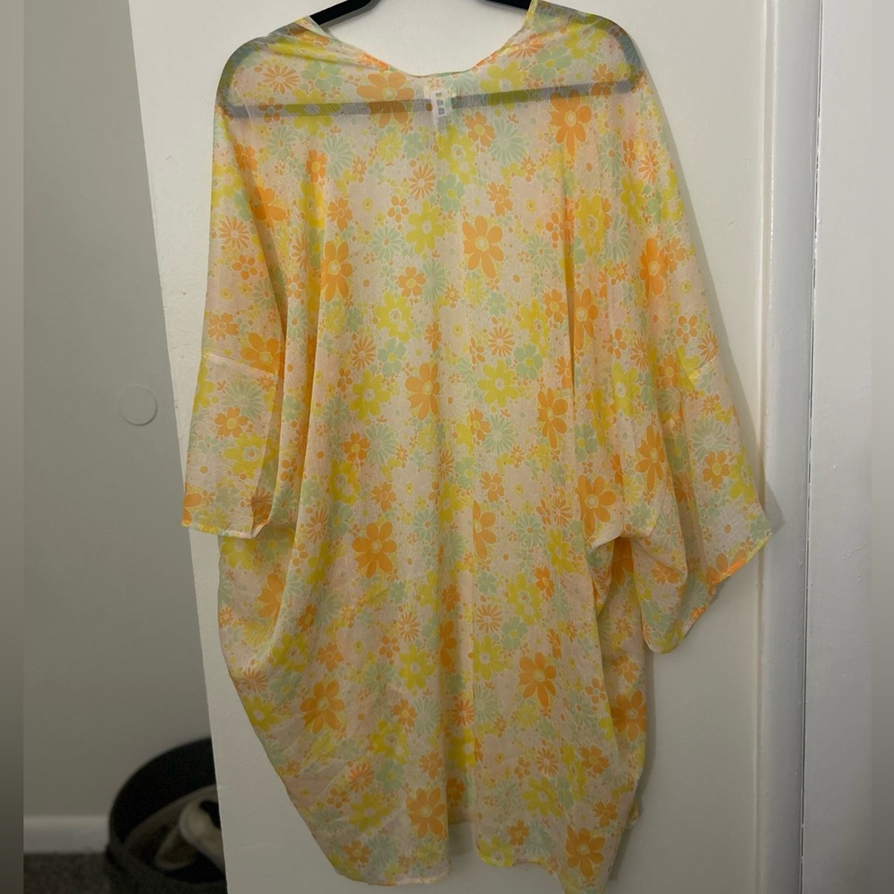NWT Aerie Floral Kimono OS